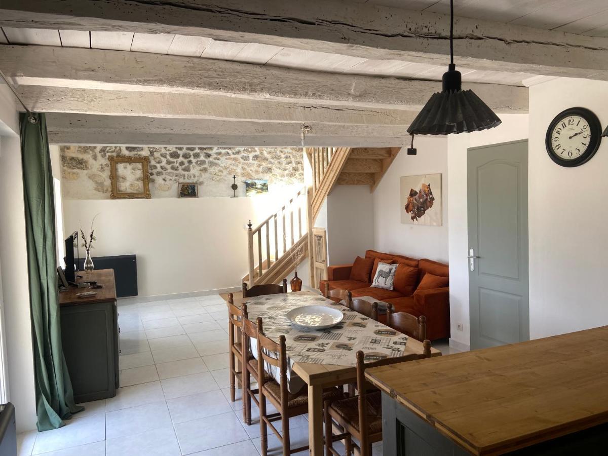 Maison De Charme Au Coeur Des Vignes Et Gironde Gauriac Eksteriør bilde